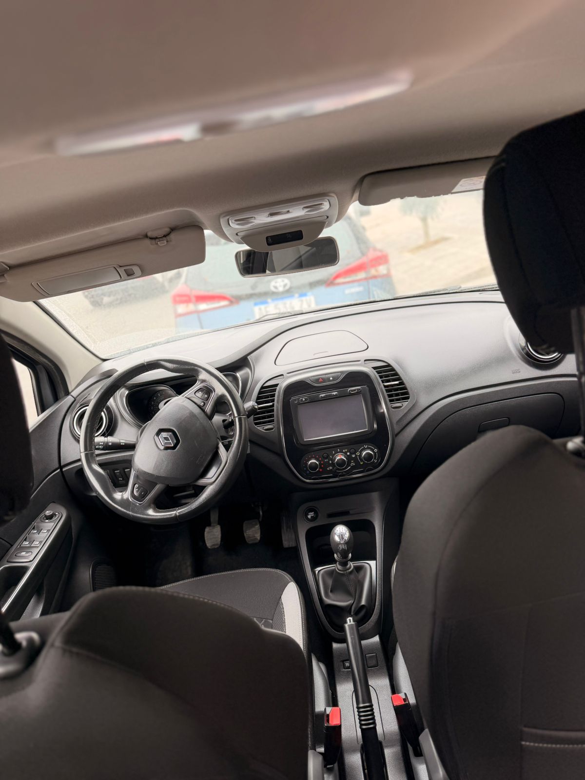 RENAULT CAPTUR ZEN 2.0